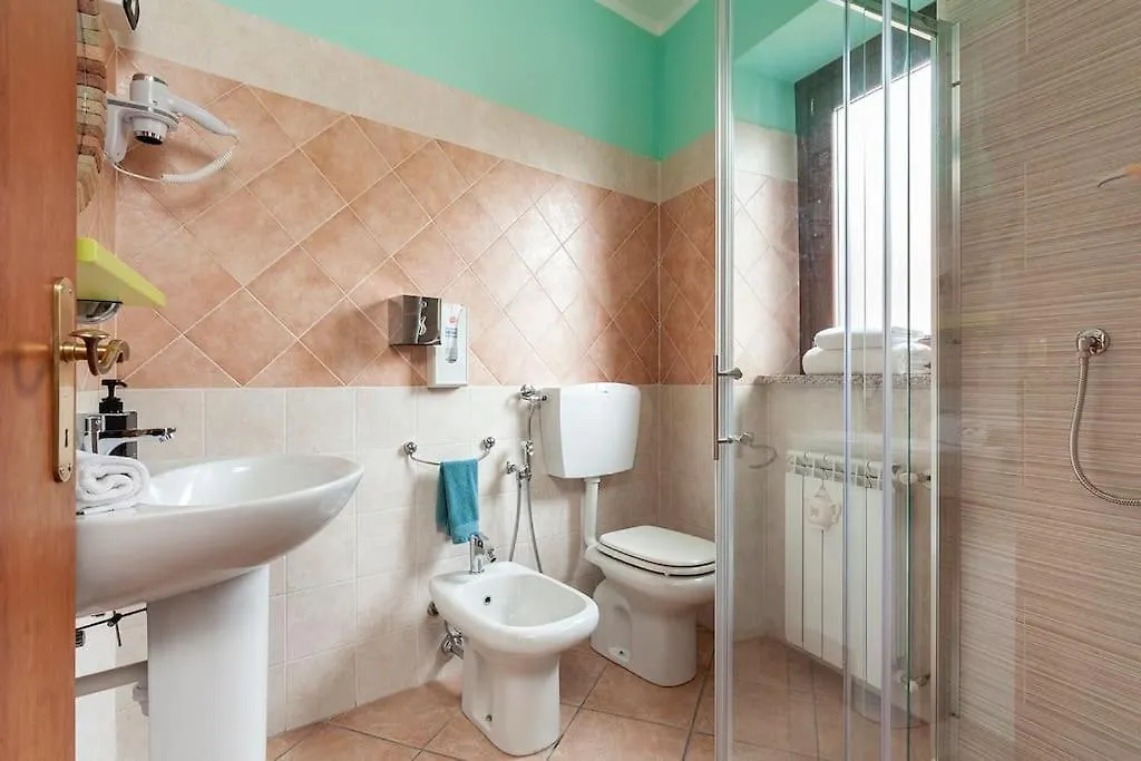 Alex Haus Apartment Somma Lombardo Italy